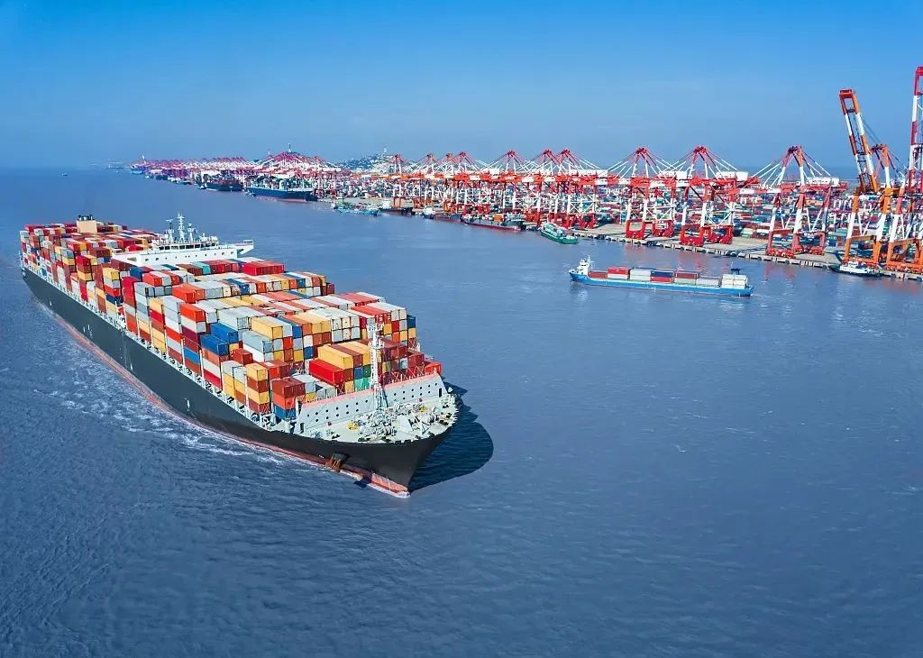 全球航运市场2022风向标航运公司与托运人之间的美线服务合同谈判提前